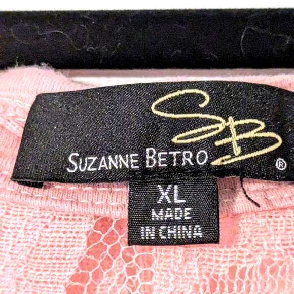 Suzanne Betro Blush Lace Accent Top - Picture 3 of 7